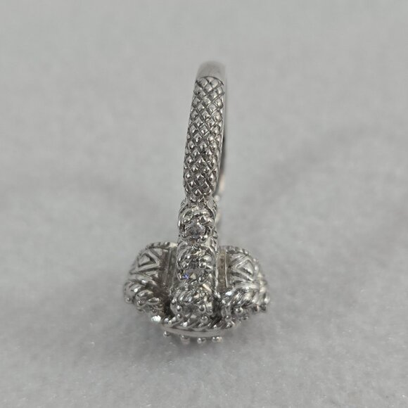 Judith Ripka 925 CZ Sterling Silver Cluster Cocktail Ring Size 9 Thailand Signed - Picture 10 of 12